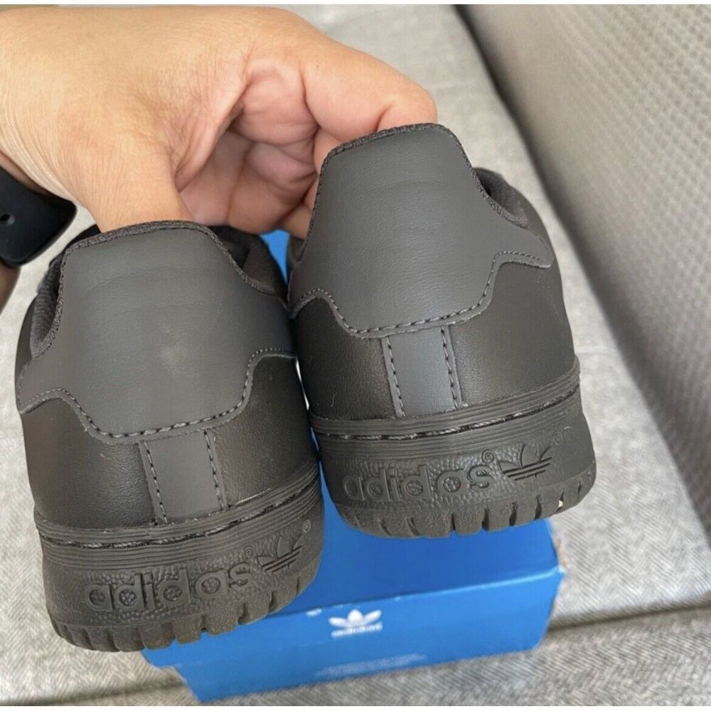 ADIDAS Yeezy Powerphase Calabasas Black Size 6 MENS - Picture 8 of 12